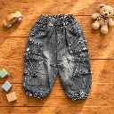 Cozy Charcoal Cargo Joggers on Wood_set4.webp